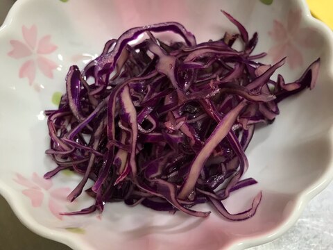【簡単彩り副菜】紫キャベツのナムル